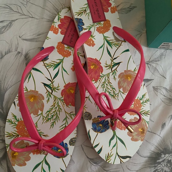 Sandals - Picture 9 of 13